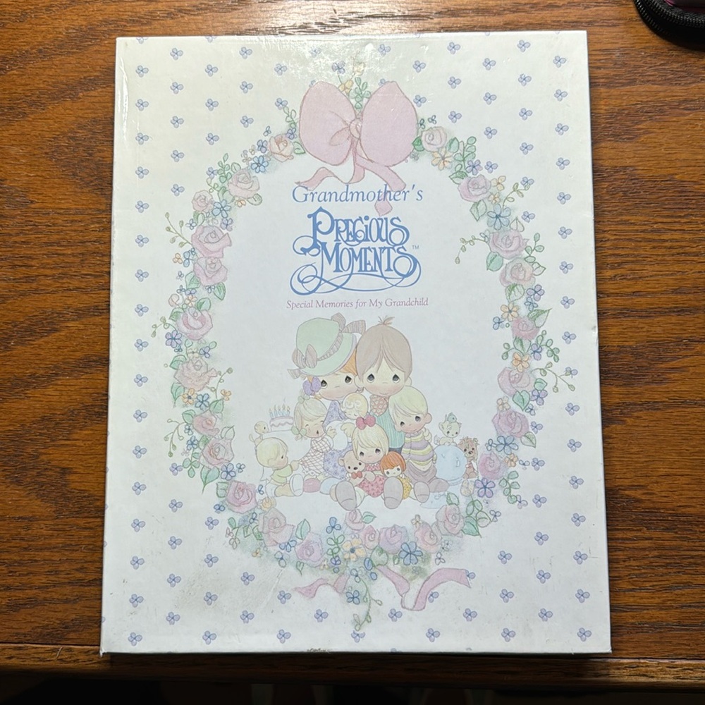 Precious moments grandmothers book for grandchildren